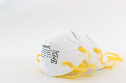 口罩還要戴多久？10個口罩難題解答，無紡布口罩常見問題全解析